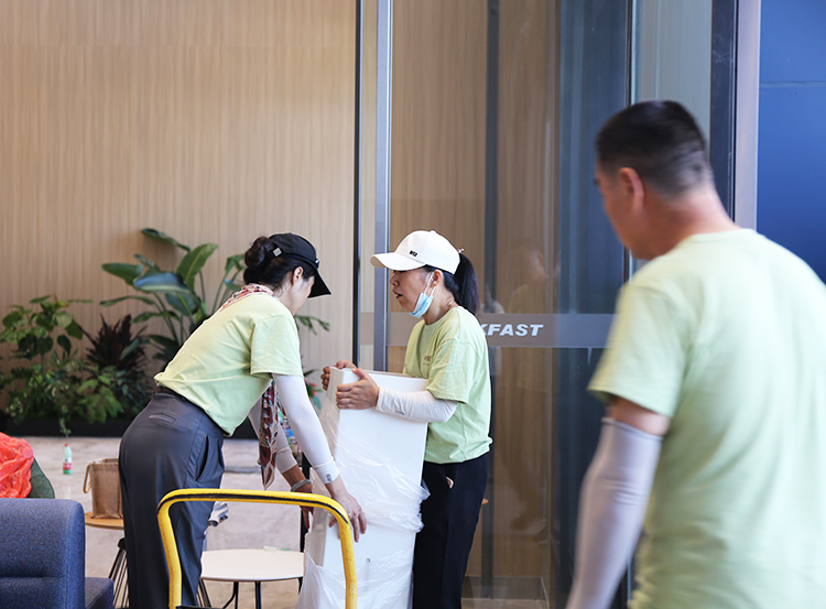 天香花苑完成海盐捷沃特汽车零部件公司植物租赁项目